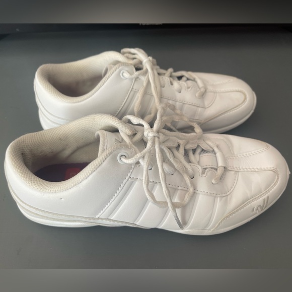 Varsity Cheer Shoes - Picture 2 of 7